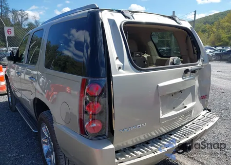 2013 GMC Yukon Denali z USA, uszkodzony, nr VIN 1GKS2EEF2DR195635